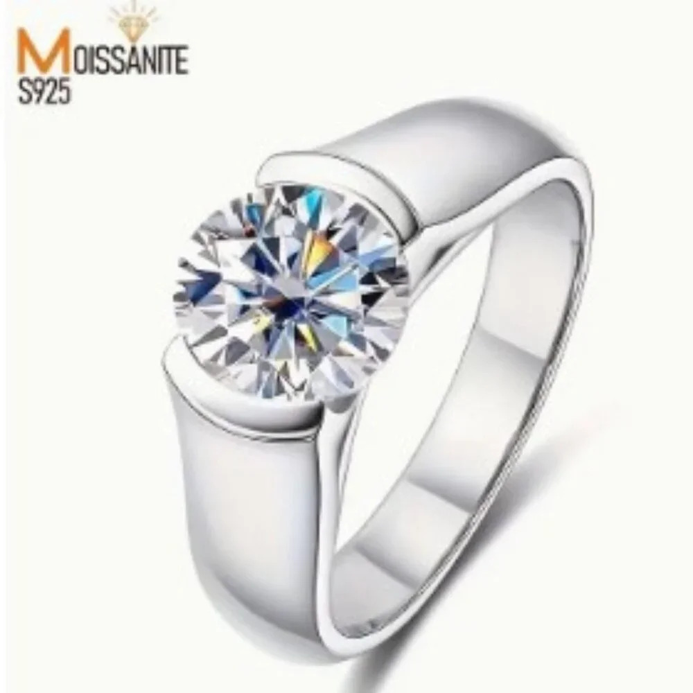 Unisex 2 Carat Moissanite 925 Sterling Silver 18K Golden Plated Ring Size 9